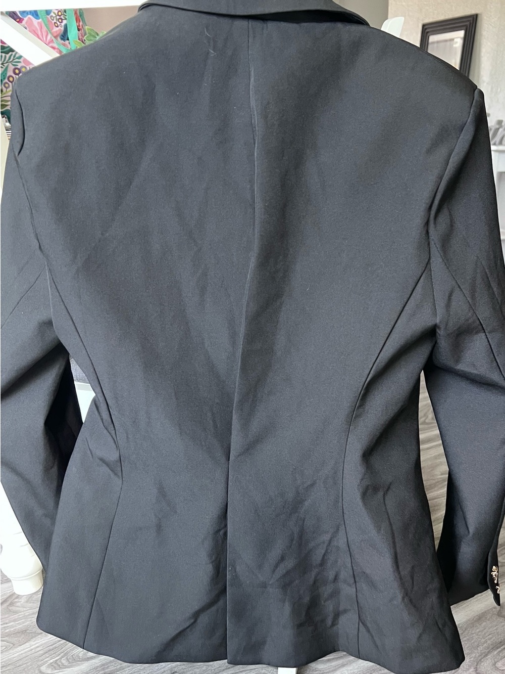 Women's Black Tailored Blazer with Sculpted Wrap and Gold Accent - Picture 8 of 8